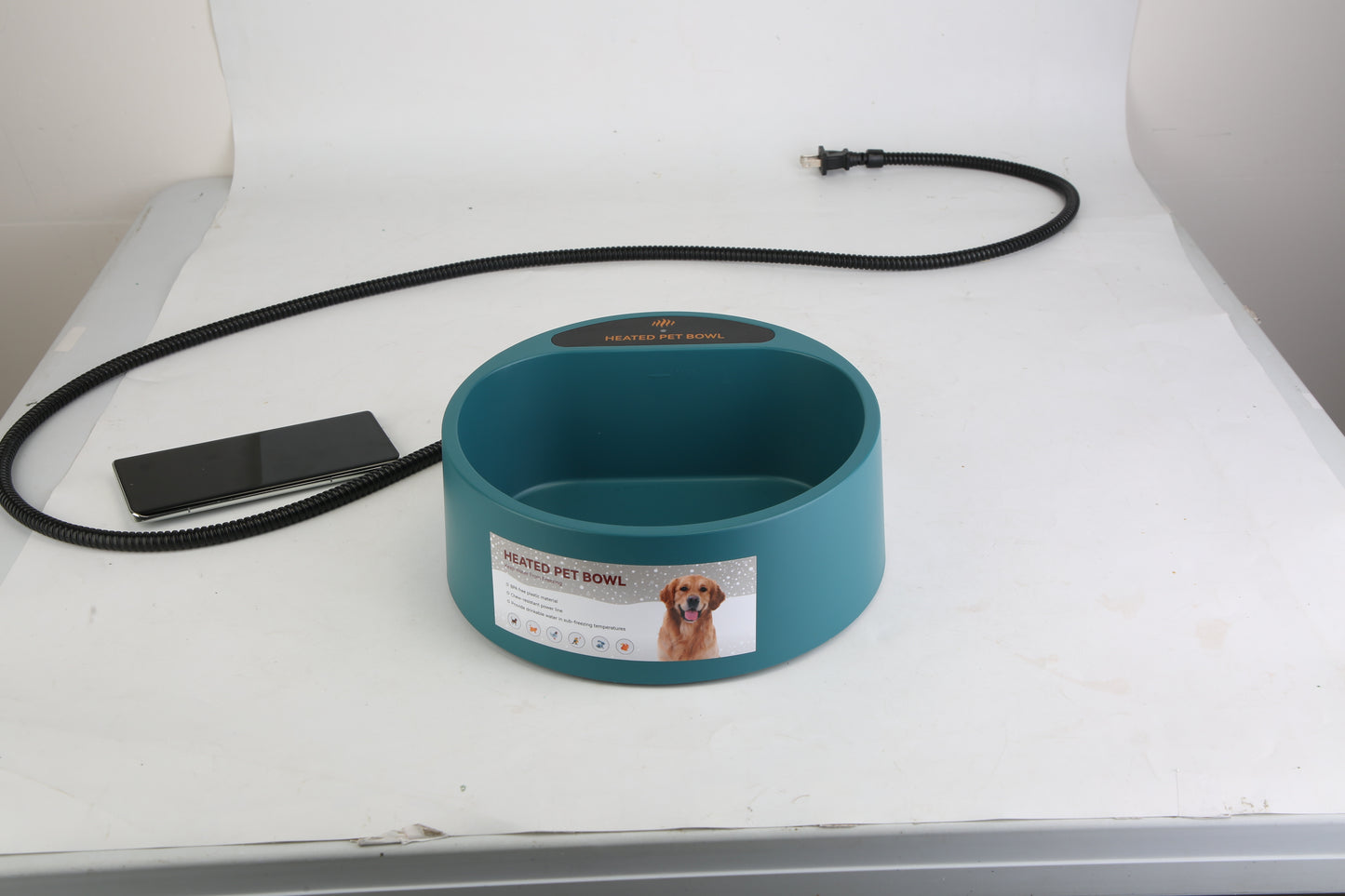 1Pc Heated Water Bowl For Dog Cat 74.4OZ Heating Water Dish IP67 Waterproof Thermal Water Bowl Heated Pet Bowl Dog Cat Water Feeder Bowl For Dog Cat Rabbit Pet